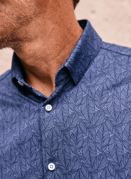 Mizzen+Main Halyard Short Sleeve / Coastal Fjord Coffee Leaves - nineNORTH | Men's & Women's Clothing Boutique